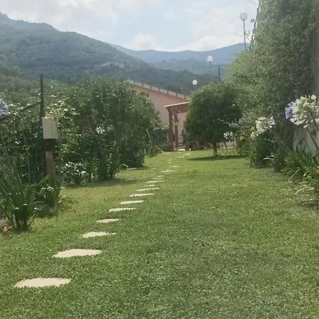 Дом отдыха Iris Stellanello